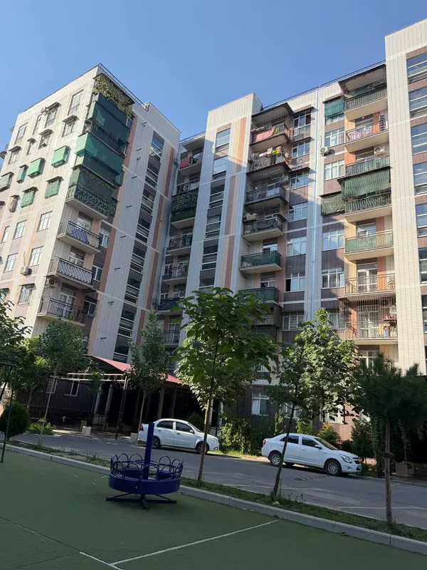 Продаётся 2-комнатная квартира в новостройке Golden House (Карасу-5) 2