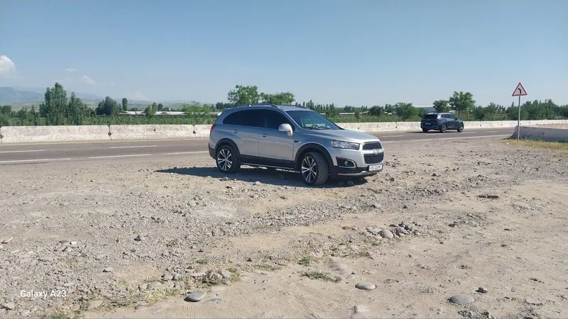 Shevralet Captiva 1 rangi stalnoy prabegi 320000km