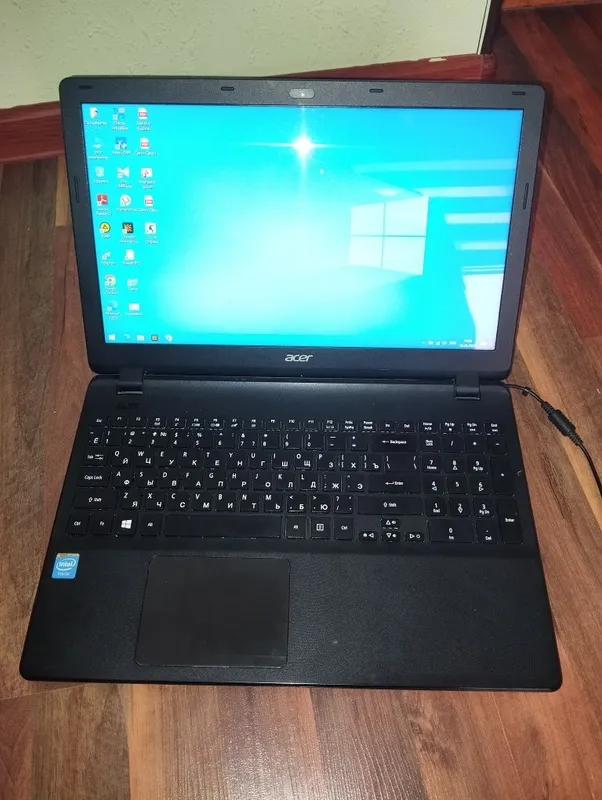 Acer Celeron 128 SSD+500 HDD