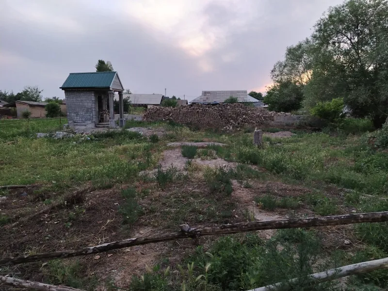 Участка сотилади