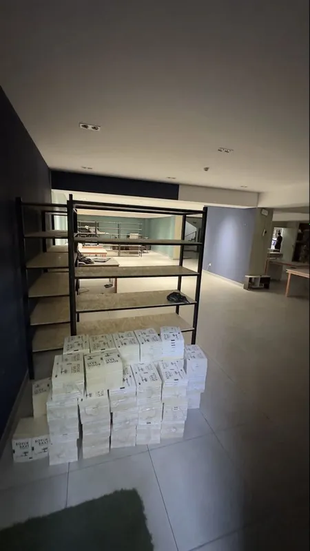 Чилонзорда жойлашган AZBOKIDS магазин подвали ижарага берилади 5 Чилонзорда жойлашган AZBOKIDS магазин подвали ижарага берилади 5