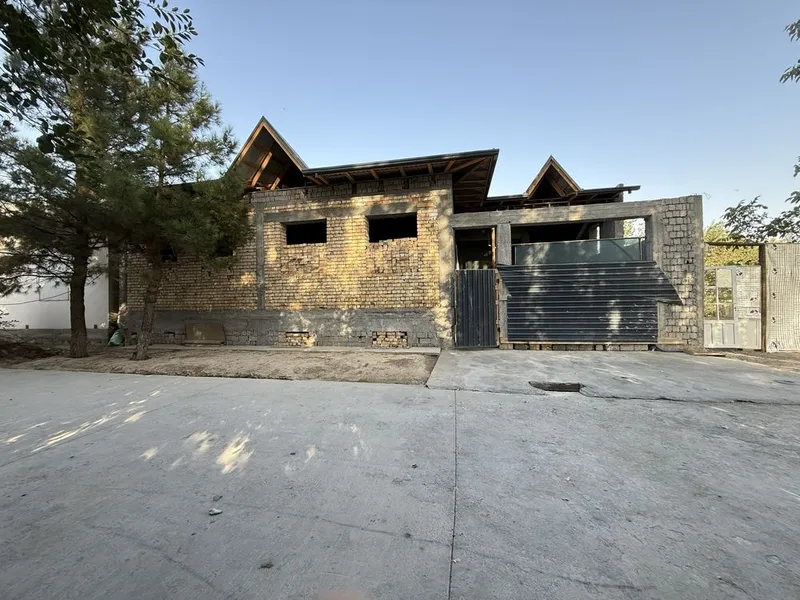 Zudlik pod sklad arendaga beriladi yoki sotiladi