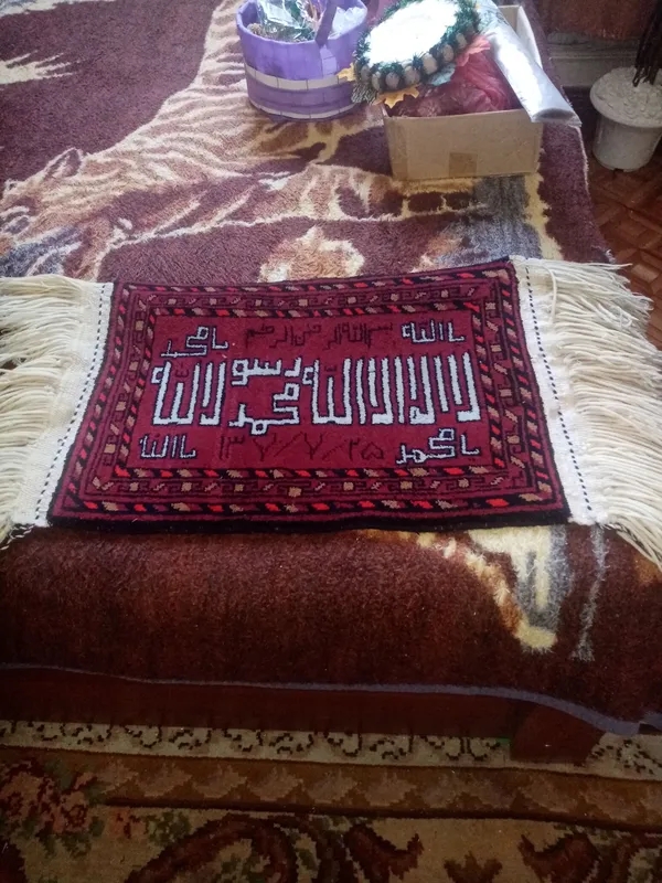 Afg‘on qo‘lda ishlangan gilamcha, 2