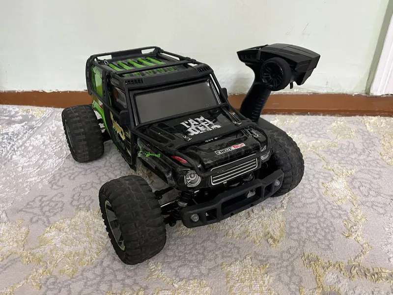 1/10 monster truck 4x4 70km/h