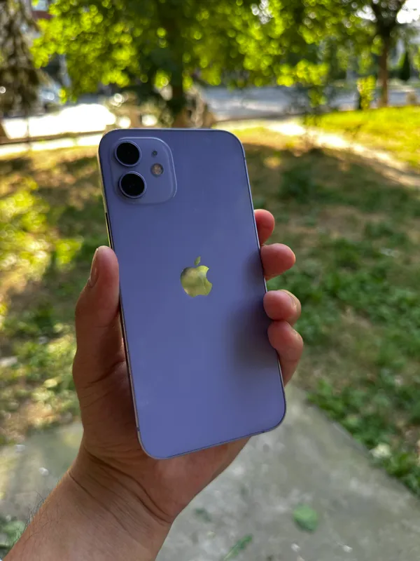 Iphone 12