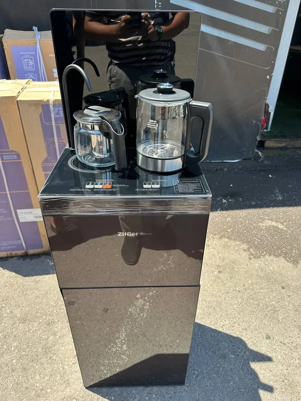 ZIFFLER TEA BAR 3