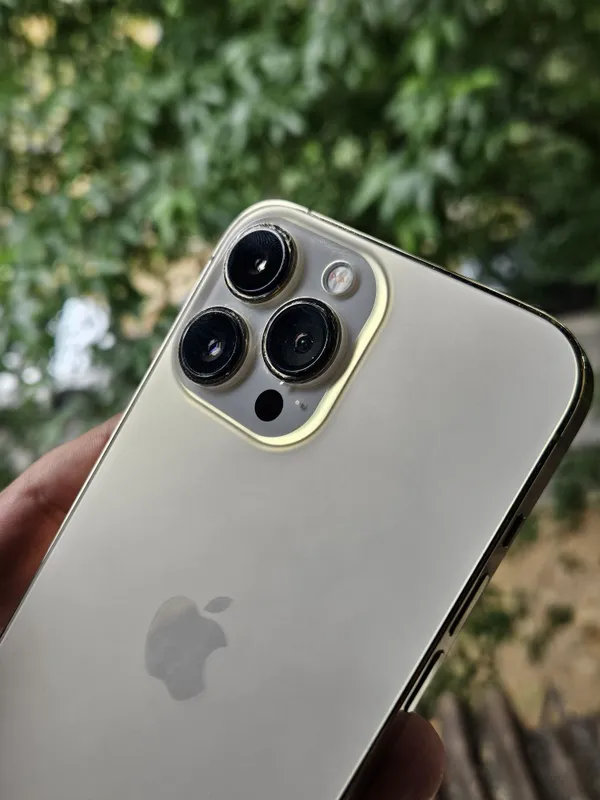 Iphone 13 Pro Max Gold — фото 2