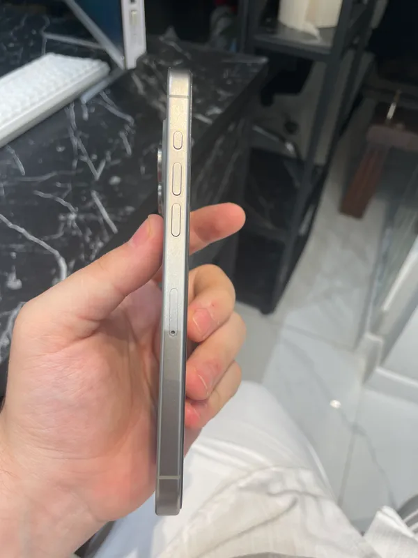 Iphone 15promax 4
