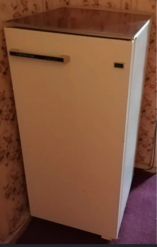 Saratov muzlatgichi sotiladi, ideal ishlaydi Saratov muzlatgichi sotiladi, ideal ishlaydi