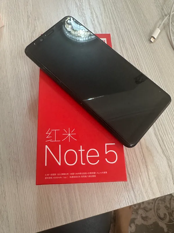 Xiaomi Redmi Note 5 (3 ГБ / 32 ГБ) 1 Xiaomi Redmi Note 5 (3 ГБ / 32 ГБ) 1