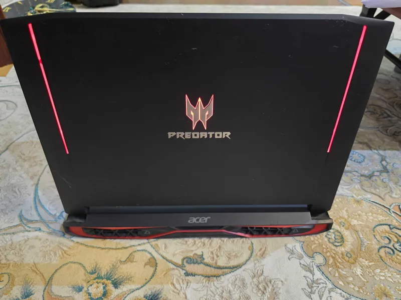 Мощный игровой ноутбук Acer Predator 3 Мощный игровой ноутбук Acer Predator 3