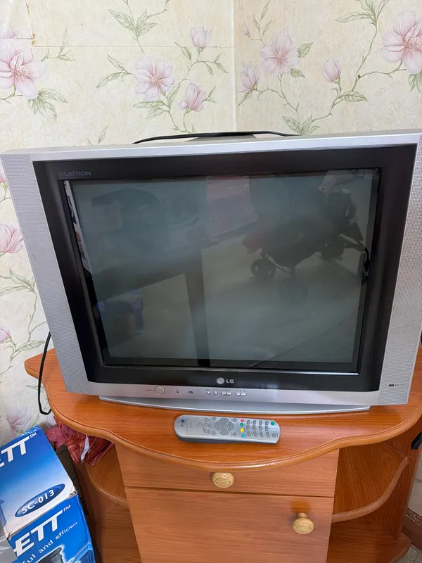 Телевизор LG 1 Телевизор LG 1