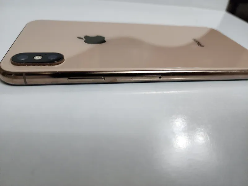 iphone Xs Max 64GB Gold ishlashi zor Xammayogi ish — фото 1