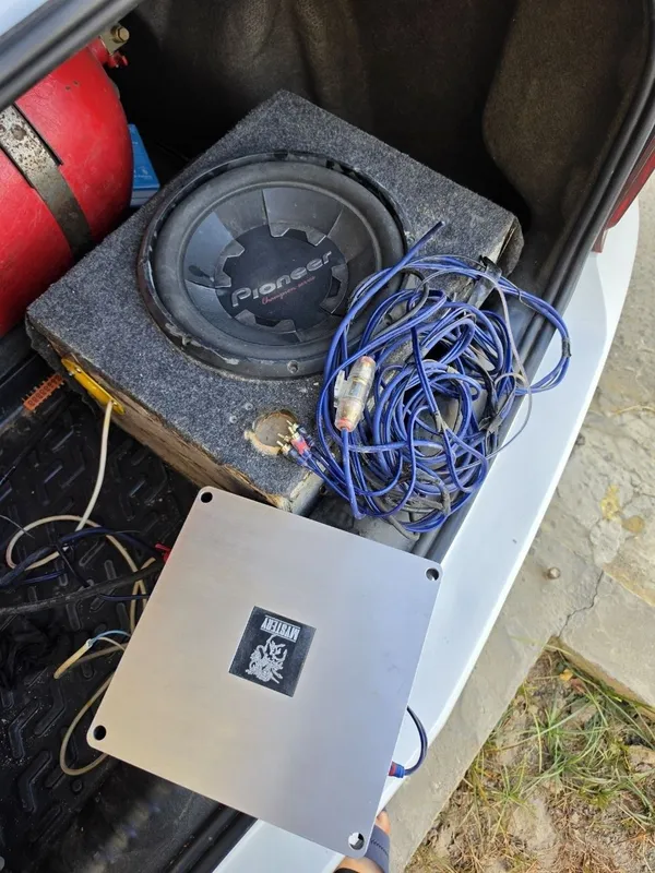 pioneer champion series subwoofer + mystery usilitel simlari sotiladi 1 pioneer champion series subwoofer + mystery usilitel simlari sotiladi 1
