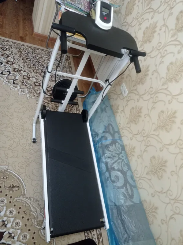Беговая дорожка механическая