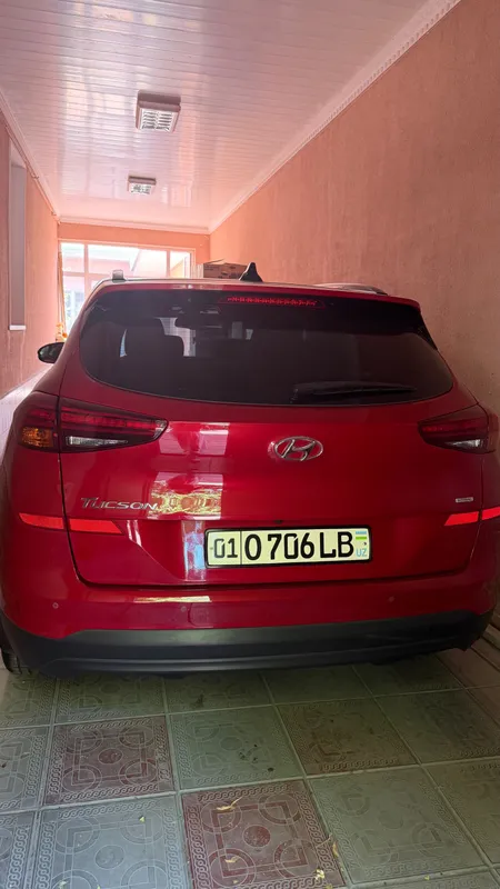 HYUNDAI TUCSON, 2020г., 77 300км FULL позиция 3 HYUNDAI TUCSON, 2020г., 77 300км FULL позиция 3