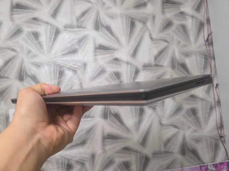 Dell Precision 5520 4