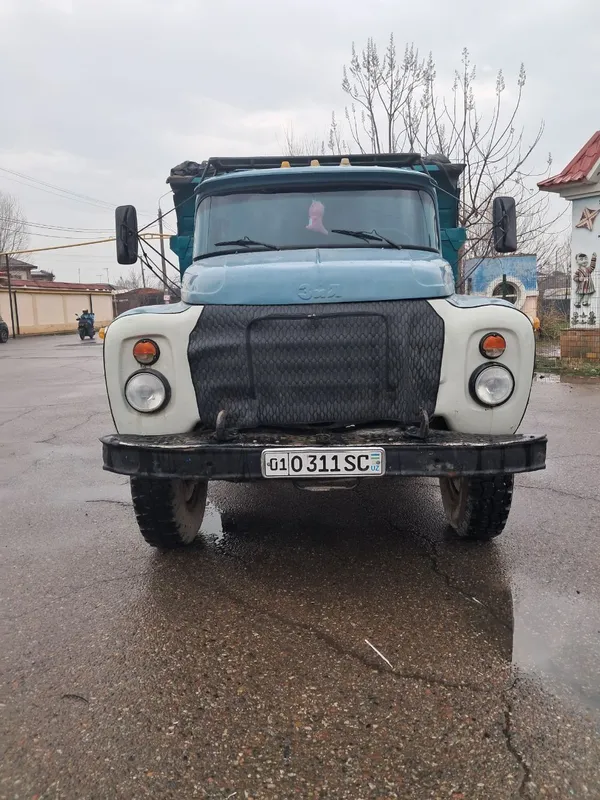 Зил сотилади срочно