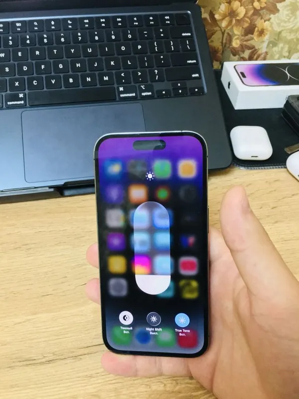 Iphone 14 pro LL/A 3