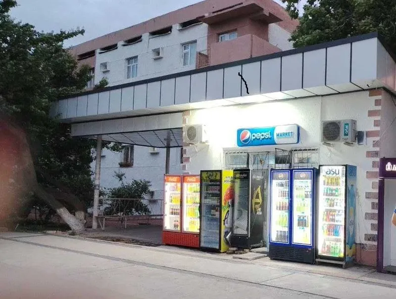 Продаётся Магазин в Чирчике, 2 уровня, вдоль дороги