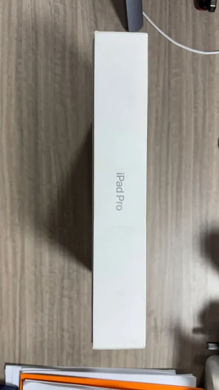 Apple iPad Pro M4 / Apple Pencil Pro / Keyboard 5