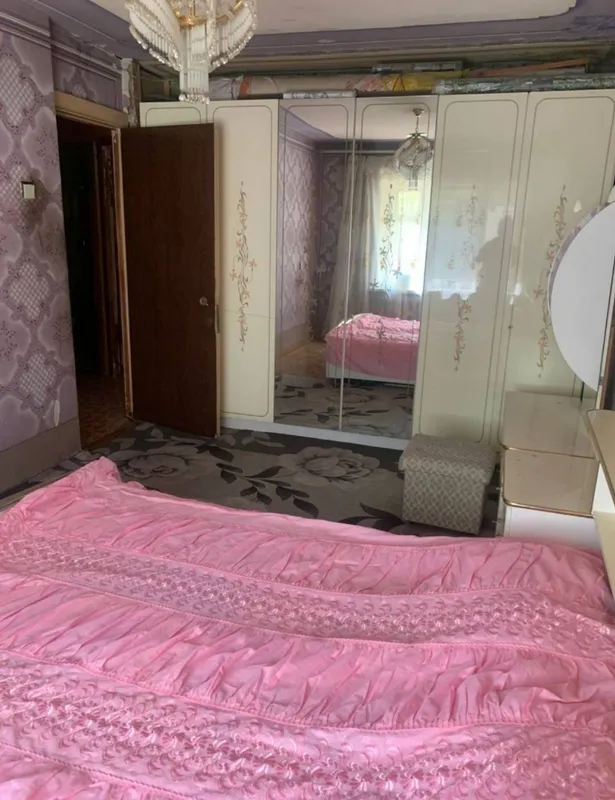 Chilonzor 23-kvartal 3/2/5 balkon 2*6 pasport stoli 3 Chilonzor 23-kvartal 3/2/5 balkon 2*6 pasport stoli 3