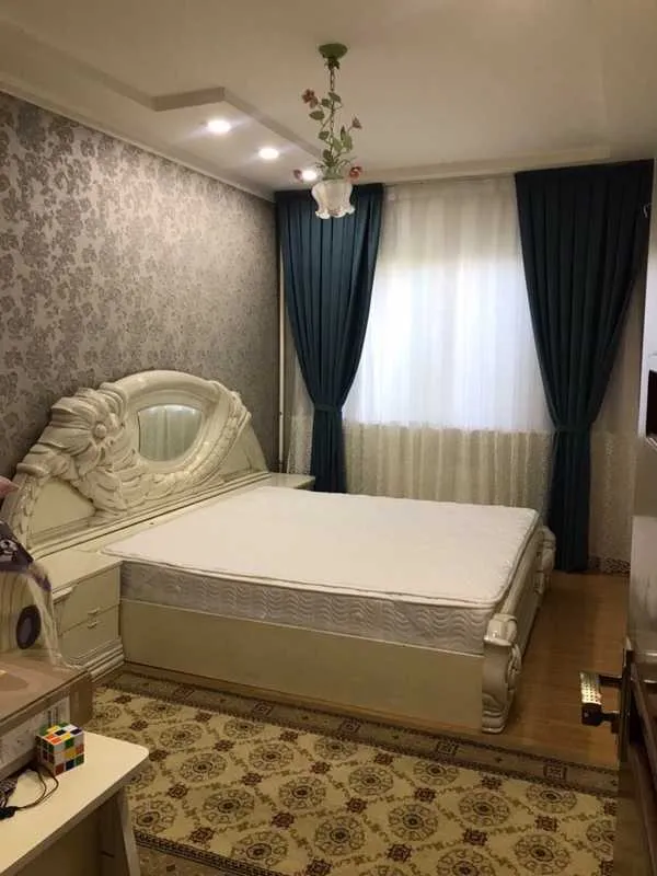 3-комнатная квартира, 80 м², 4/8 этаж
