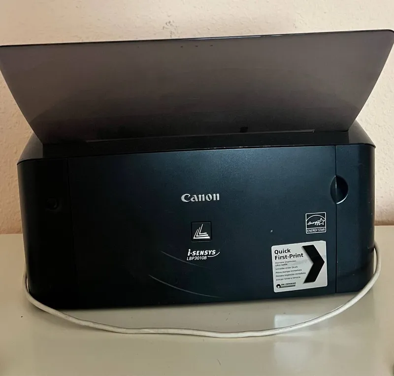 Принтер Canon Isensys 3010 — фото 1