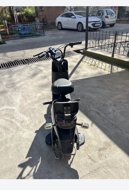 Skuter 6