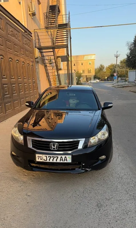 Honda Accord 2008 4