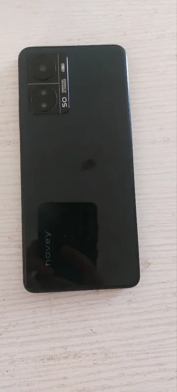 Телефон Novey 1