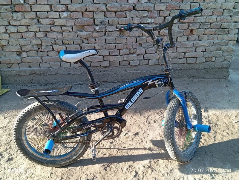 500 000sumdan har biri 4