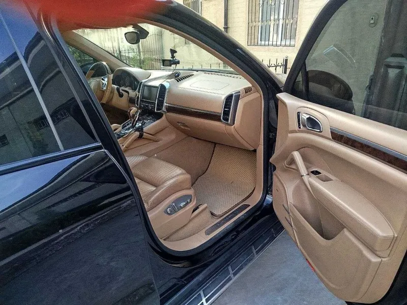 ПРОДАЁТСЯ: Porsche Cayenne S 2012 4.8L Бензин. — фото 5