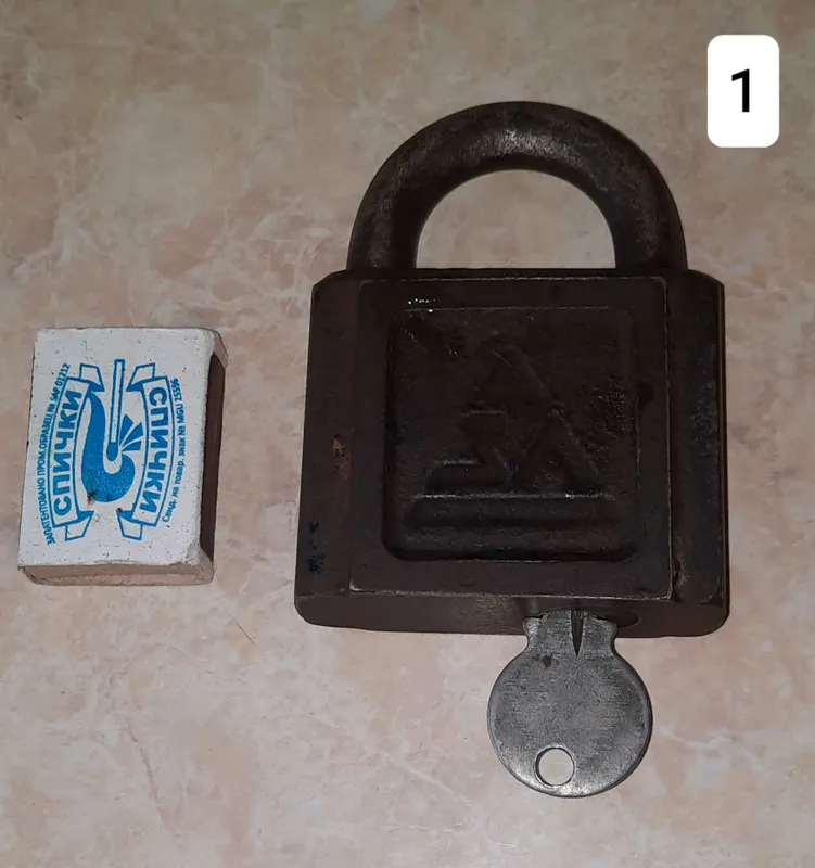 Продам навесные замки СССР 1