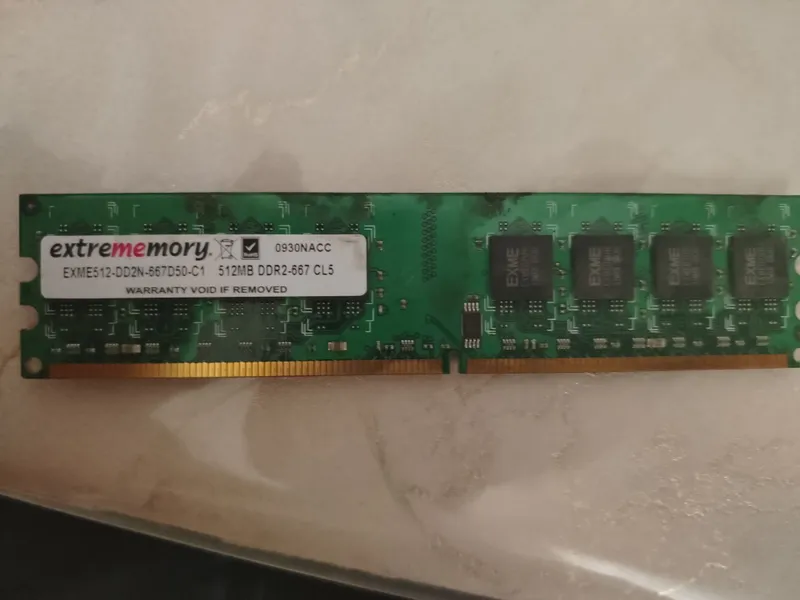 Sotiladi: DDR2 512MB operativ xotira (RAM) 3 Sotiladi: DDR2 512MB operativ xotira (RAM) 3