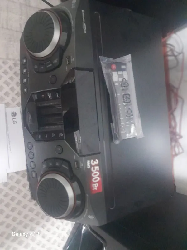 LG XBOOM 3500W Mini-tizim sotiladi Чат с Gemini Shu mahsulotni sotmoq