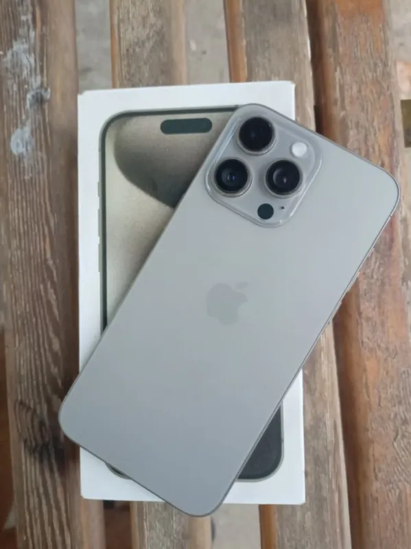 Iphone 15 pro max 8 Iphone 15 pro max 8