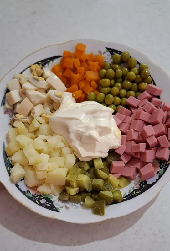Salatlar va milliy taomlar 4 Salatlar va milliy taomlar 4