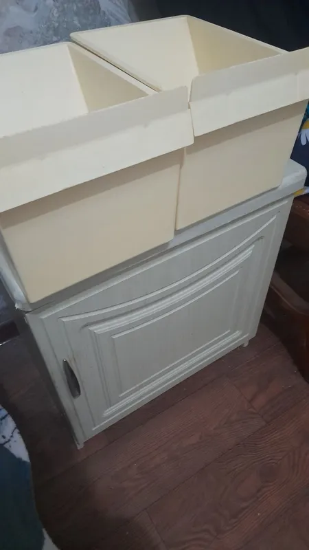 Продаются ящики для холодильника 1 Продаются ящики для холодильника 1