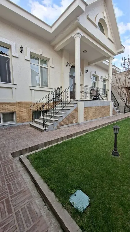 Срочная цена. 6 соток Продаётся дом на Луначарском. Мать и Дитя 3