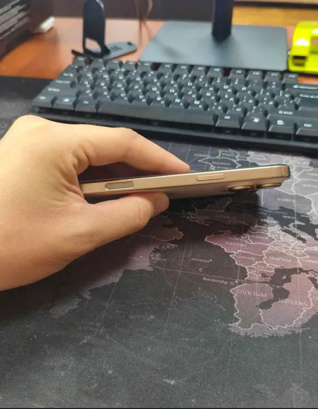 iphone 16 pro max desert 256GB 90% 5 iphone 16 pro max desert 256GB 90% 5