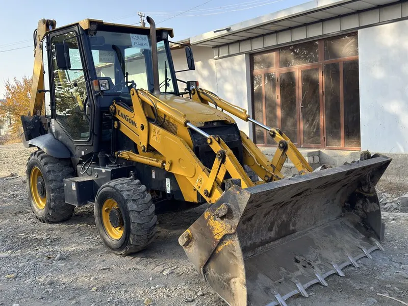 Lugong 765 modeli (jcb) sotiladi. — фото 2