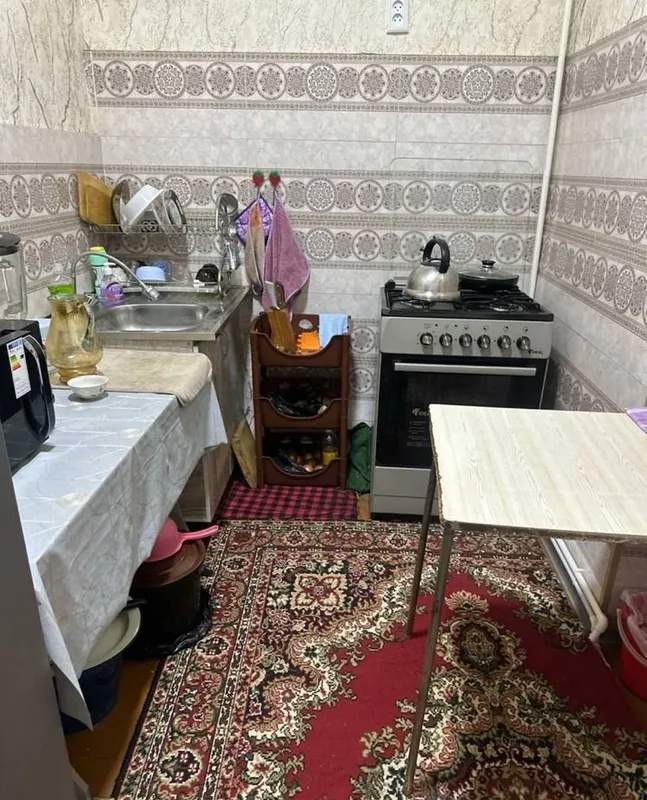 Сдаётся 1-комнатная квартира, 10-й микрорайон «Карвон» 4