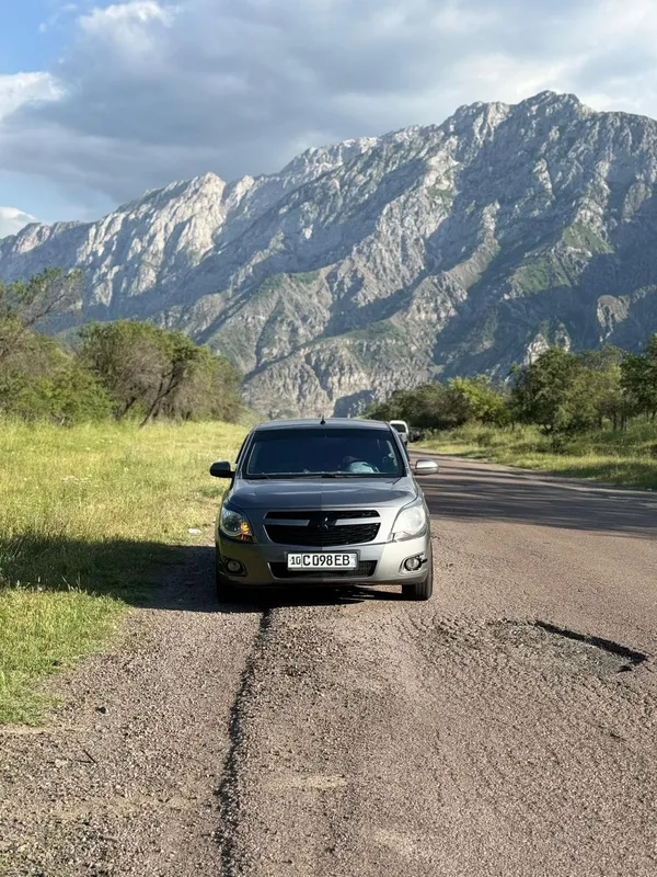 Chevrolet Cobalt sotiladi 1 Chevrolet Cobalt sotiladi 1