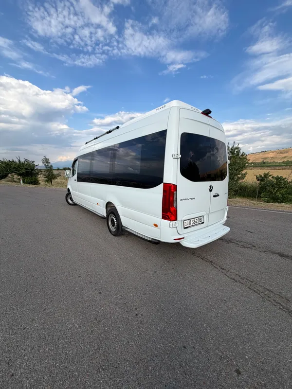 Sprinter bez probega po Uzbekistanu 2 Sprinter bez probega po Uzbekistanu 2