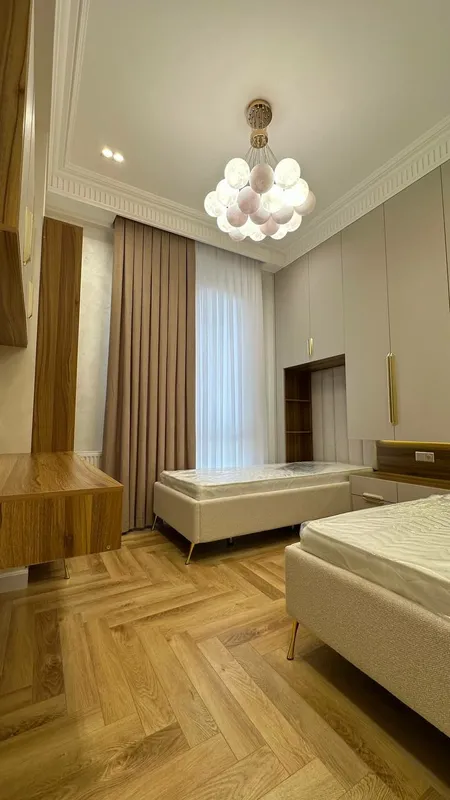 Продаётся квартира с дизайнерским ремонтом и панорамным видом — фото 3