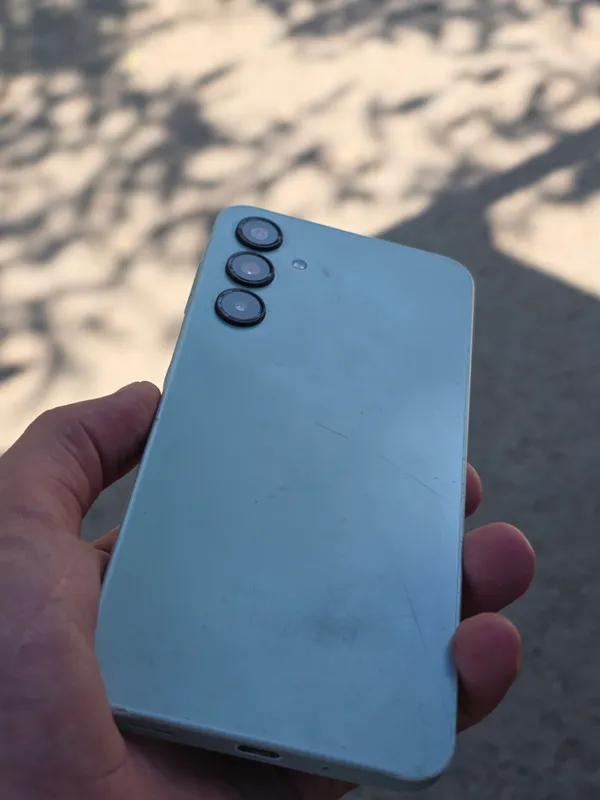 Samsung A16 sotiladi 6/128