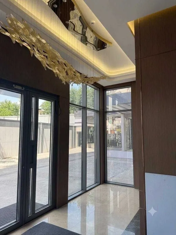 Продаётся 2-комнатная квартира в ЖК Sapphire Terrace (панорамный вид, тёплый пол, 2 кондиционера) 4