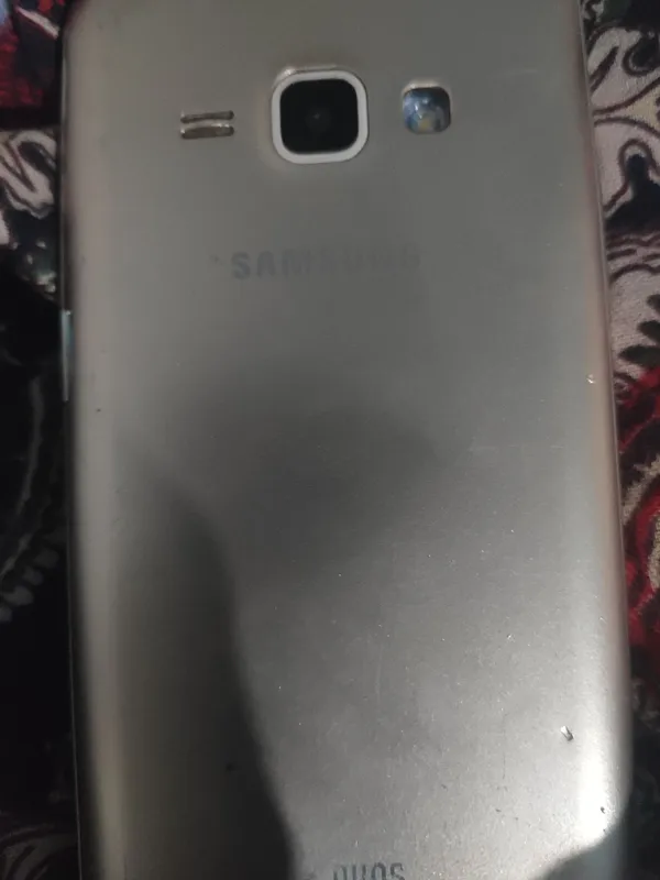 Samsung: экран разбит, не включается, можно починить, экран 100m 2 Samsung: экран разбит, не включается, можно починить, экран 100m 2
