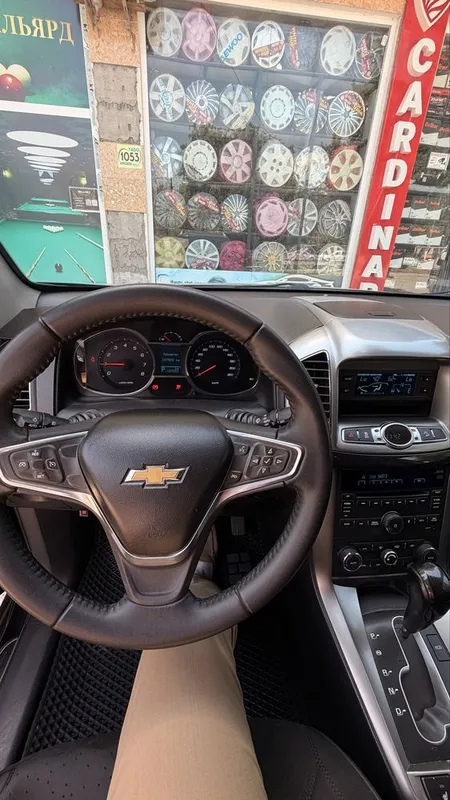 Chevrolet Captiva 3+ | 2015-yil | Qora rang | Propan 4 Chevrolet Captiva 3+ | 2015-yil | Qora rang | Propan 4